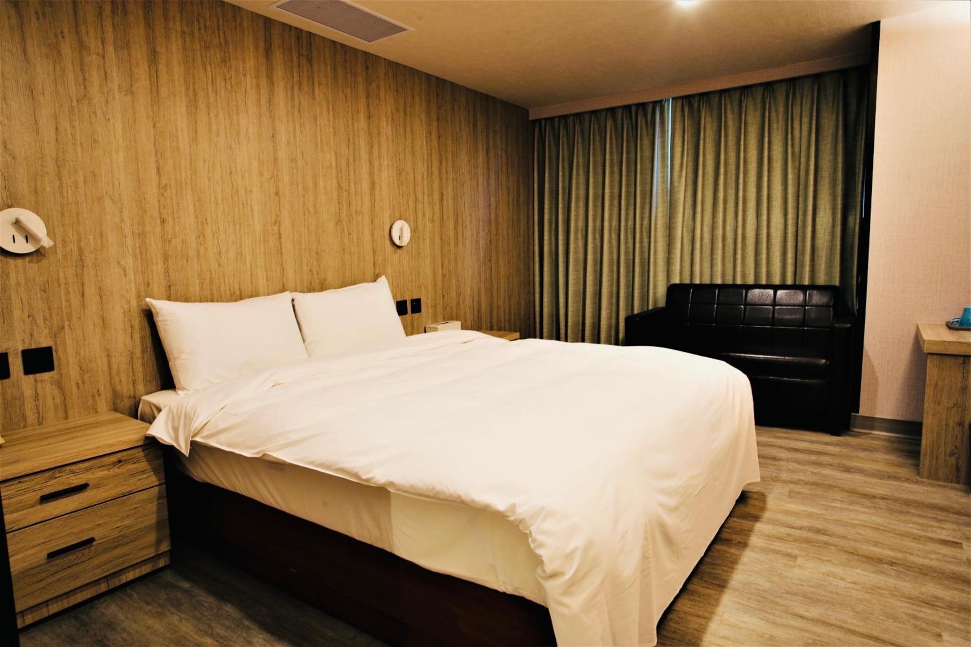 Golden Home Hotel Taipei Eksteriør billede