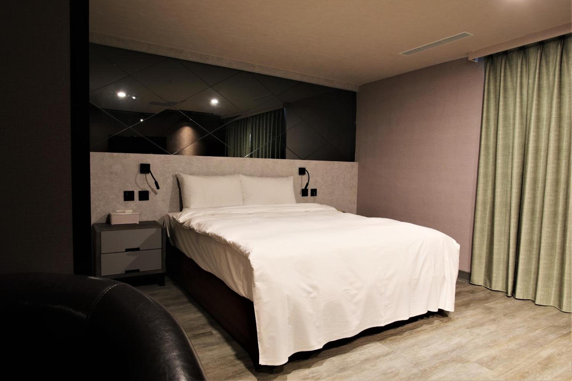 Golden Home Hotel Taipei Eksteriør billede