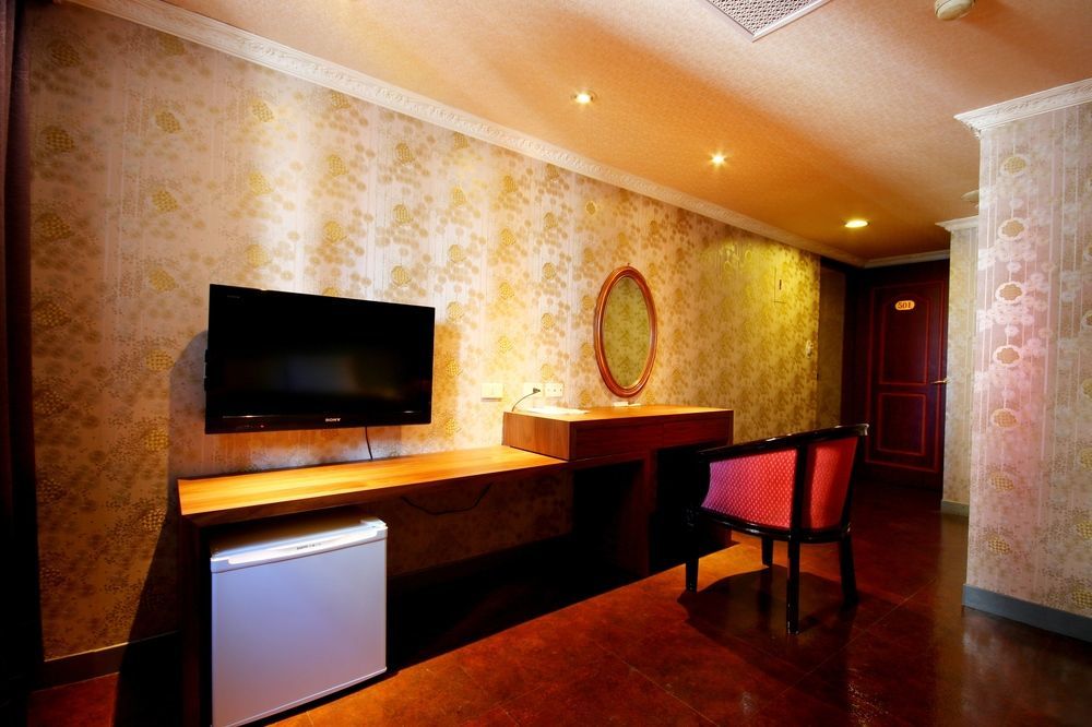 Golden Home Hotel Taipei Eksteriør billede